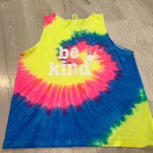 Be kind medium tank top